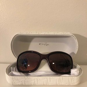 NEW Oakley Urgency Sunglasses